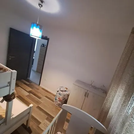 Διαμέρισμα Apartman Leilani